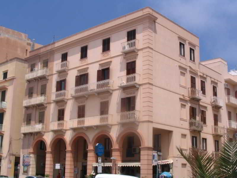 B&B Belveliero Trapani Eksteriør bilde